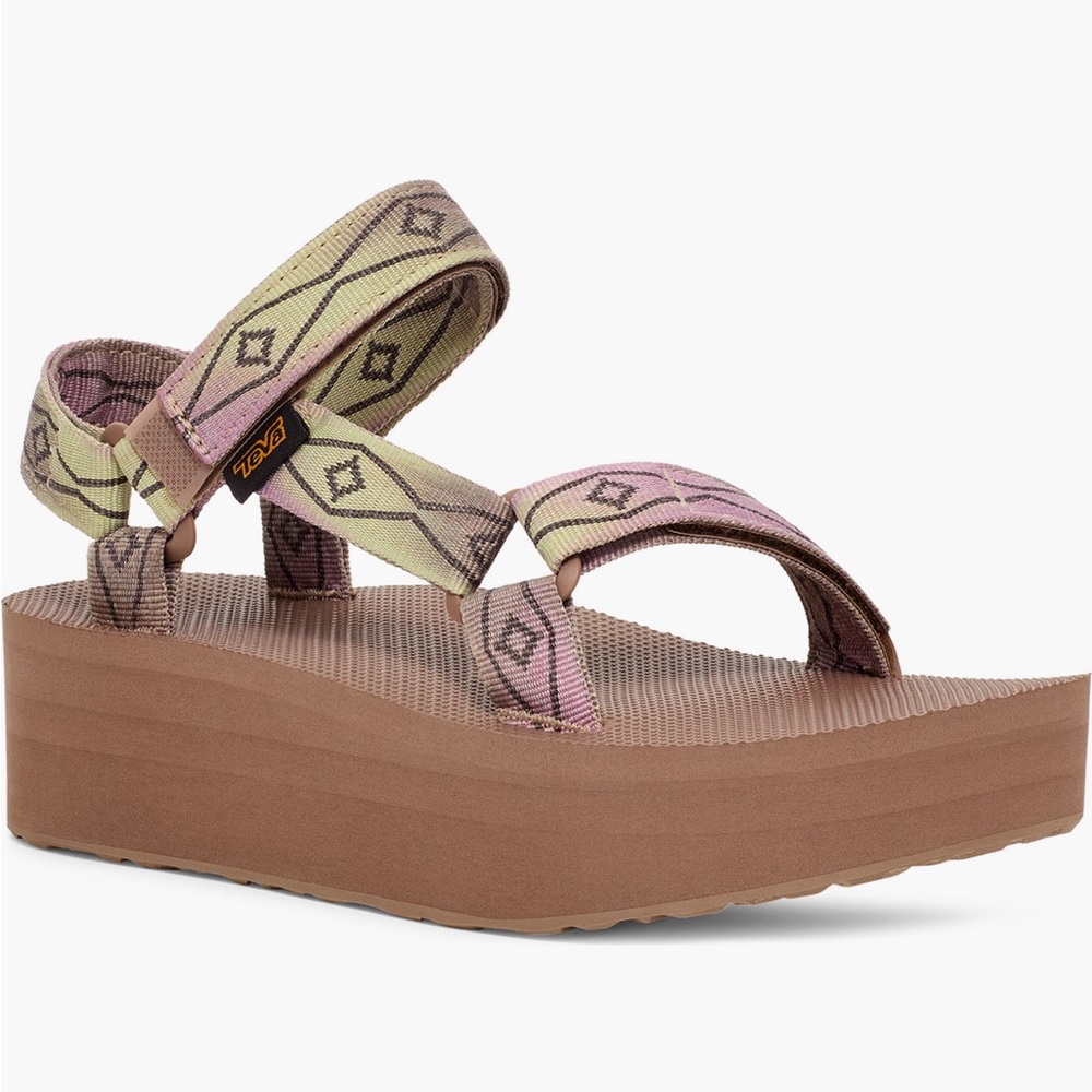 Teva Flatform Universal Sunscape Sandal - size 9 women’s NWT